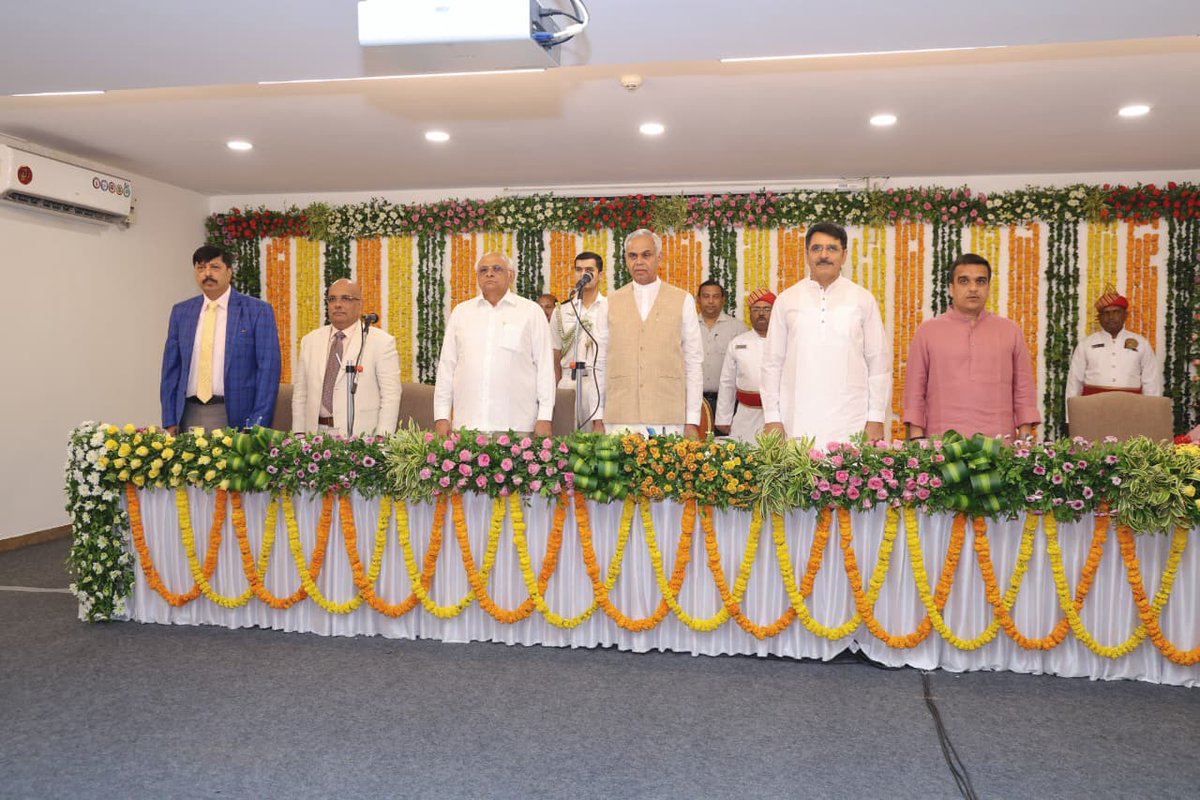 Bhupendra Patel tweet media