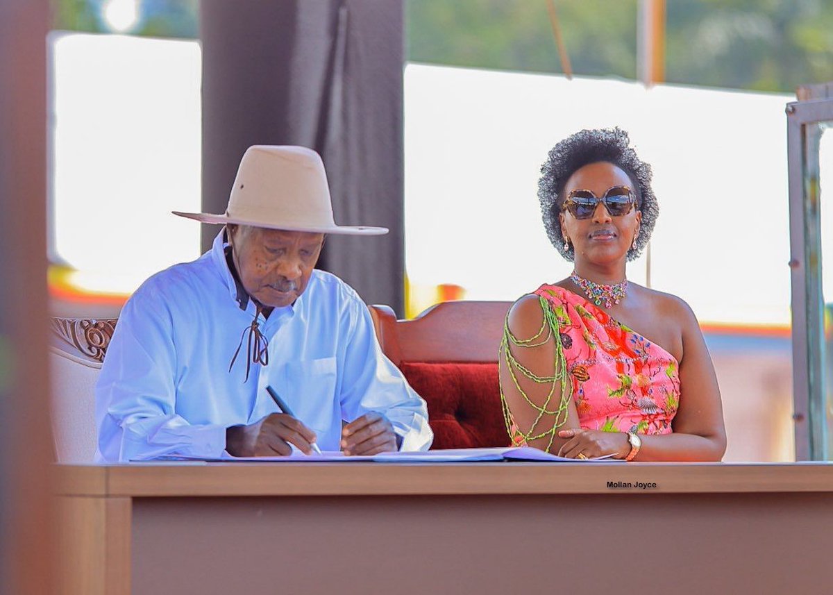 Anjogah's tweet photo. Congratulations to @KagutaMuseveni on your continued leadership and commitment to peace, stability, and transformation. Your vision for socio-economic Dev't continues to inspire progress &amp; opportunity across Uganda. Wishing you success in #KisanjaNoSleep @NRMOnline https://t.co/JbWnIJBbK9