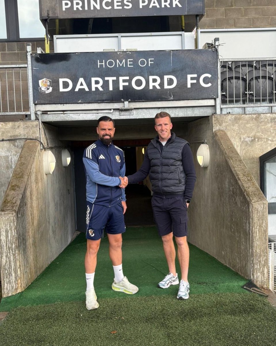 Dartford FC tweet media
