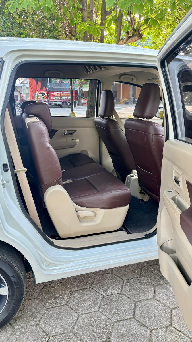 Tukang Mobil Mobilan tweet media