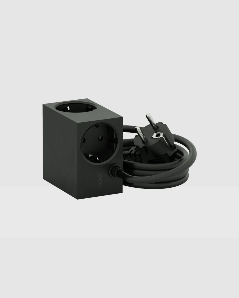 minimalissimo's tweet photo. Cuboid is a discreet approach to everyday power. Small, sleek, and quietly resolved.

→ https://t.co/o95LNh5egi https://t.co/YzXxDOmFOO