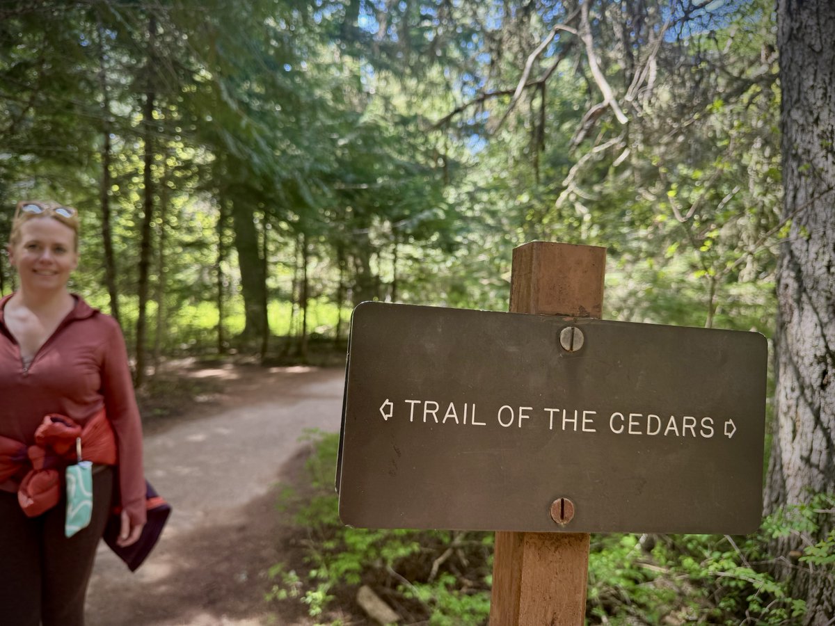 TheTinkleBelle's tweet photo. #Hike with your Tinkle Belle, it’ll be your favorite trail partner. #wander #outdoors #PeeFree https://t.co/tIxSiPnPuX