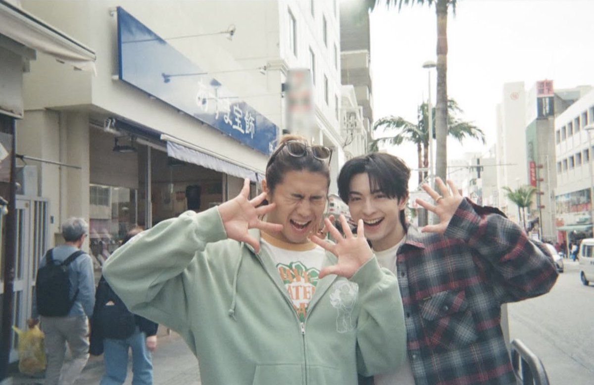 ㅡ tweet media