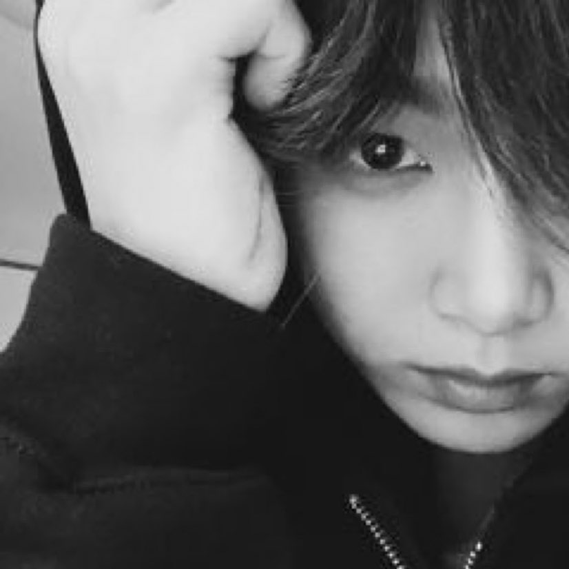 max VAI VER O BTS tweet media