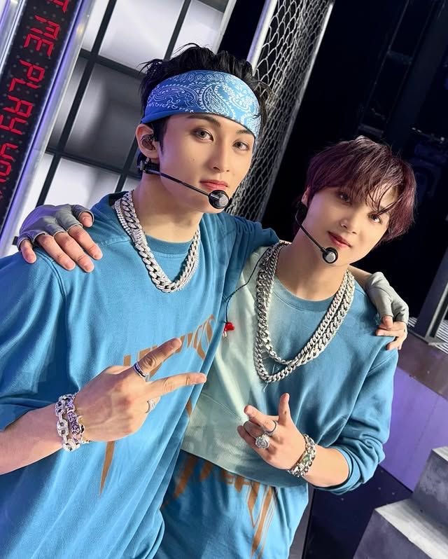 jee tweet media