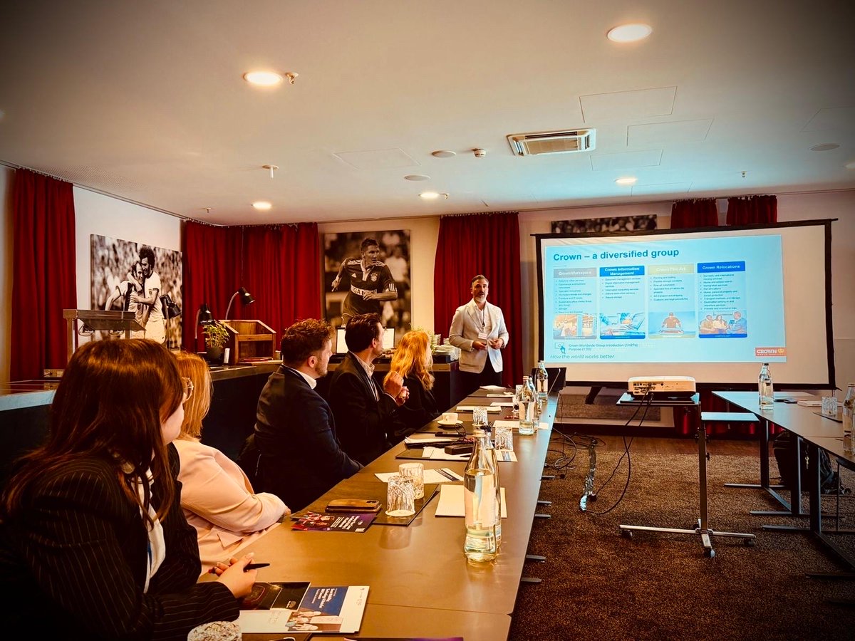 CrownMobility's tweet photo. Great to see our very own Gabriel Hanna representing Crown World Mobility at today's "Smart Mobility: Technology and Data for Global Mobility Success" Event in Munich! 🚀

Gabriel explored how organisations can combine global strength with local expertise to navigate the future of Global Mobility, from evolving employee expectations to smarter, technology-driven mobility solutions.

Fantastic conversations and insights shared throughout the day 👏

#GlobalMobility #FutureOfWork #HRTech #MobilityStrategy #CrownWorldMobility