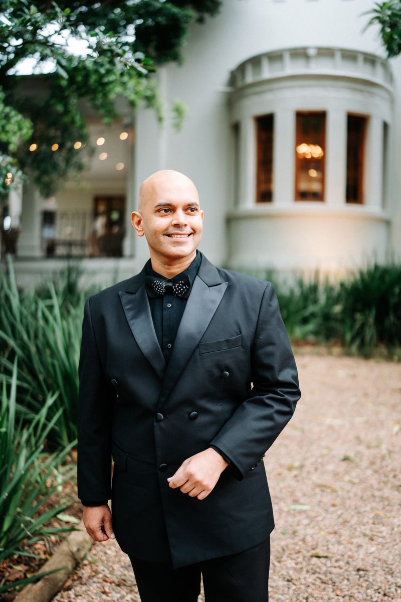 varshansookhun's tweet photo. Turning 46 is a powerful milestone that represents a blend of wisdom, experience, and the freedom to finally live life on your own terms.

It’s an age where you can comfortably say you are "46 years young" and still "just getting started" 

🎂🥳💯✨️🙏

📷 @kapturestudiowedding https://t.co/lU8kjX1een