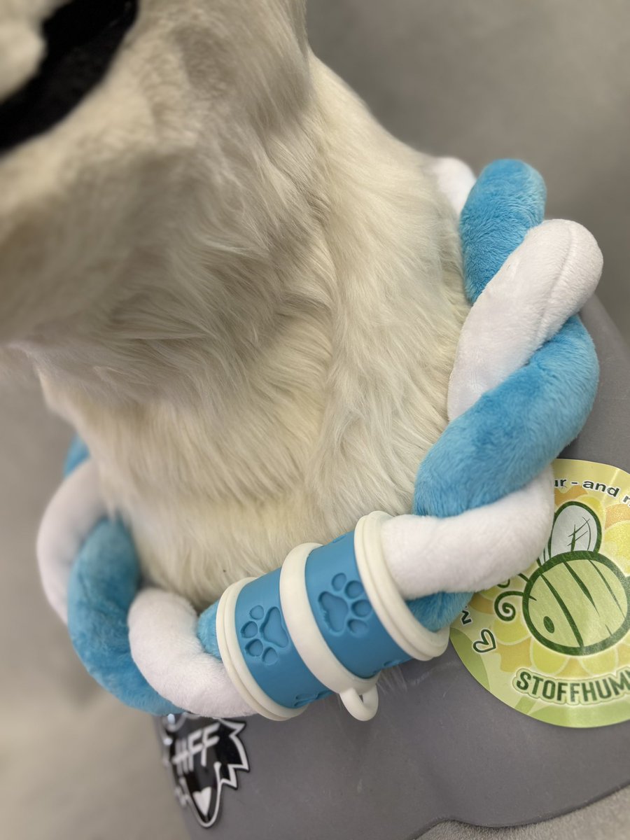 kitsukoShopFR's tweet photo. For Sale !!! 60€ shipping not included.🐾
Four models available, lime/white, turquoise/white, Japanese Collars (Kitsune no Kubikazari), specially adapted for fursuits. The material used is Minky.

my partner @HFursuitFabric 

#3dprint #furryharness https://t.co/W3jyHT1PKZ