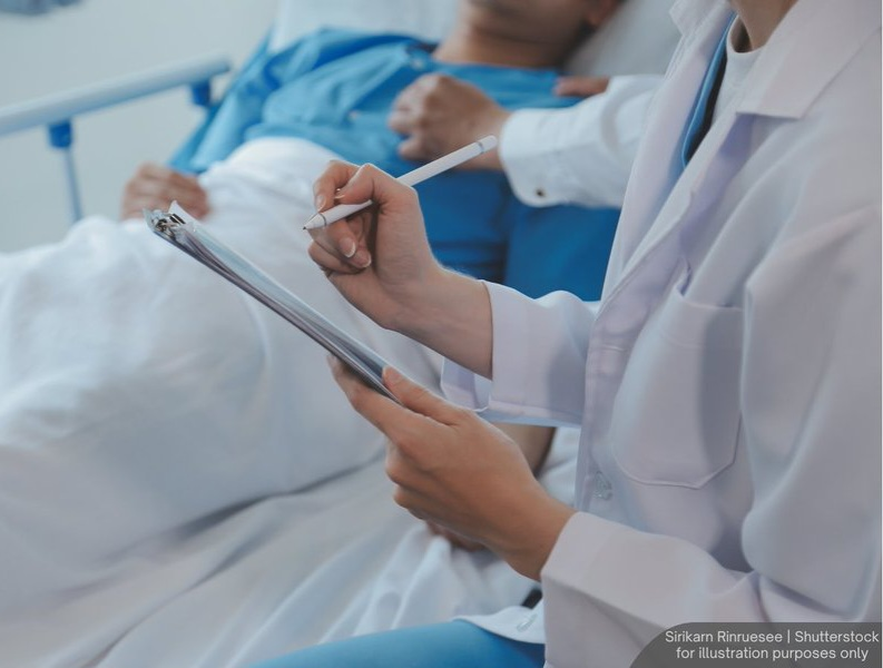 NewsBFM's tweet photo. Medical claims inflation in Malaysia is expected to rise sharply this year due to cost pressures linked to the Middle East conflict, after easing to its lowest level since 2021 in 2025.

Medical claims payouts rose 5.3% last year, a slowdown from the double-digit growth seen in previous years, said Life Insurance Association Malaysia.

🧵1