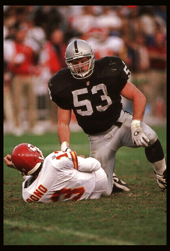 NFLMAVERICK's tweet photo. Happy birthday to former Raiders LB Rob Fredrickson, May 13, 1971. https://t.co/DX7EU3nDRj