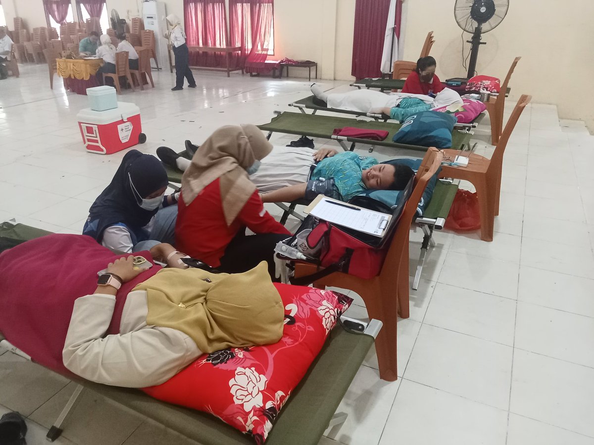 pmrsmansatase's tweet photo. Dokumentasi Donor Darah sukarela ke-32
🗓️ Rabu 13 Mei 2026 https://t.co/zWaEspdELJ