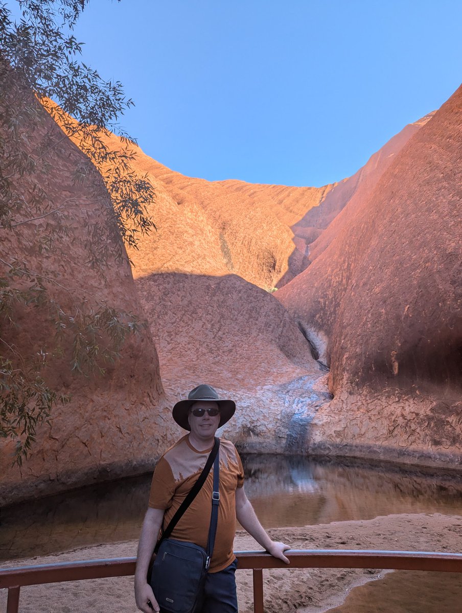RyanGibbsWriter's tweet photo. Sunrise hike around #Uluru 🌅 🐨💙 https://t.co/UKo6KdVS2p
