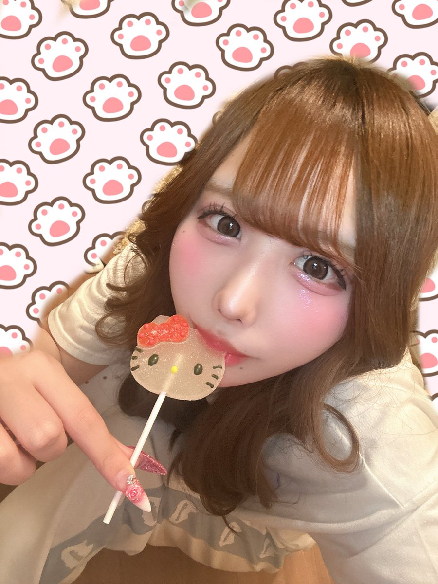 ぴにゃ tweet media