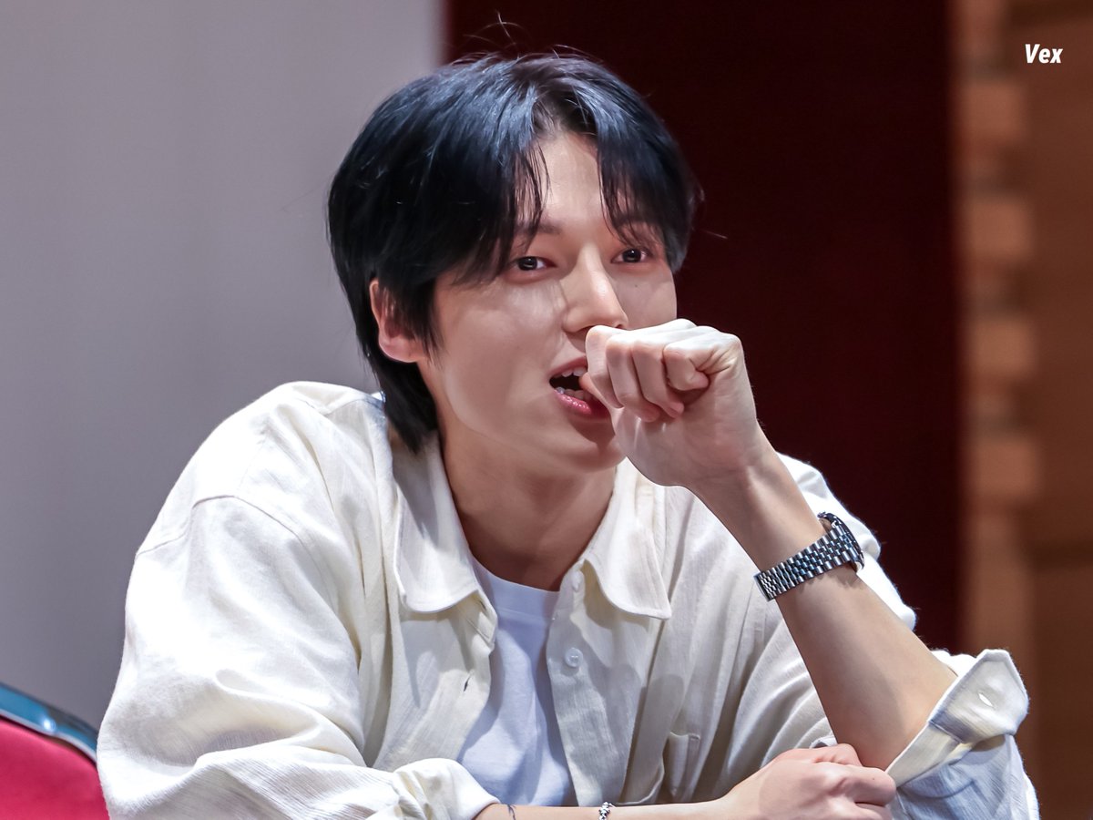 𝙑𝙚𝙭 tweet media