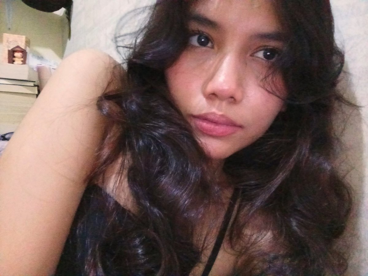 8m____j's tweet photo. jadi baddie setelah bangkit dr depression stage https://t.co/1x8OpKZIcr