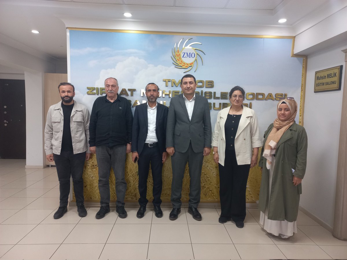 zmo_urfa's tweet photo. Ziraat Mühendisleri Odası Şanlıurfa Şubemizi DEM Parti Şanlıurfa Milletvekili Ferit ŞENYAŞAR , DEM Parti Hukuk ve İnsan Hakları Komisyonu Eşsözcüsü Sevda ÇELİK ÖZBİNGÖL ve Celalettin ERKMEN ziyarette bulundu. Nazik ziyaretleri için teşekkür ederiz. https://t.co/TuW9vm98TL