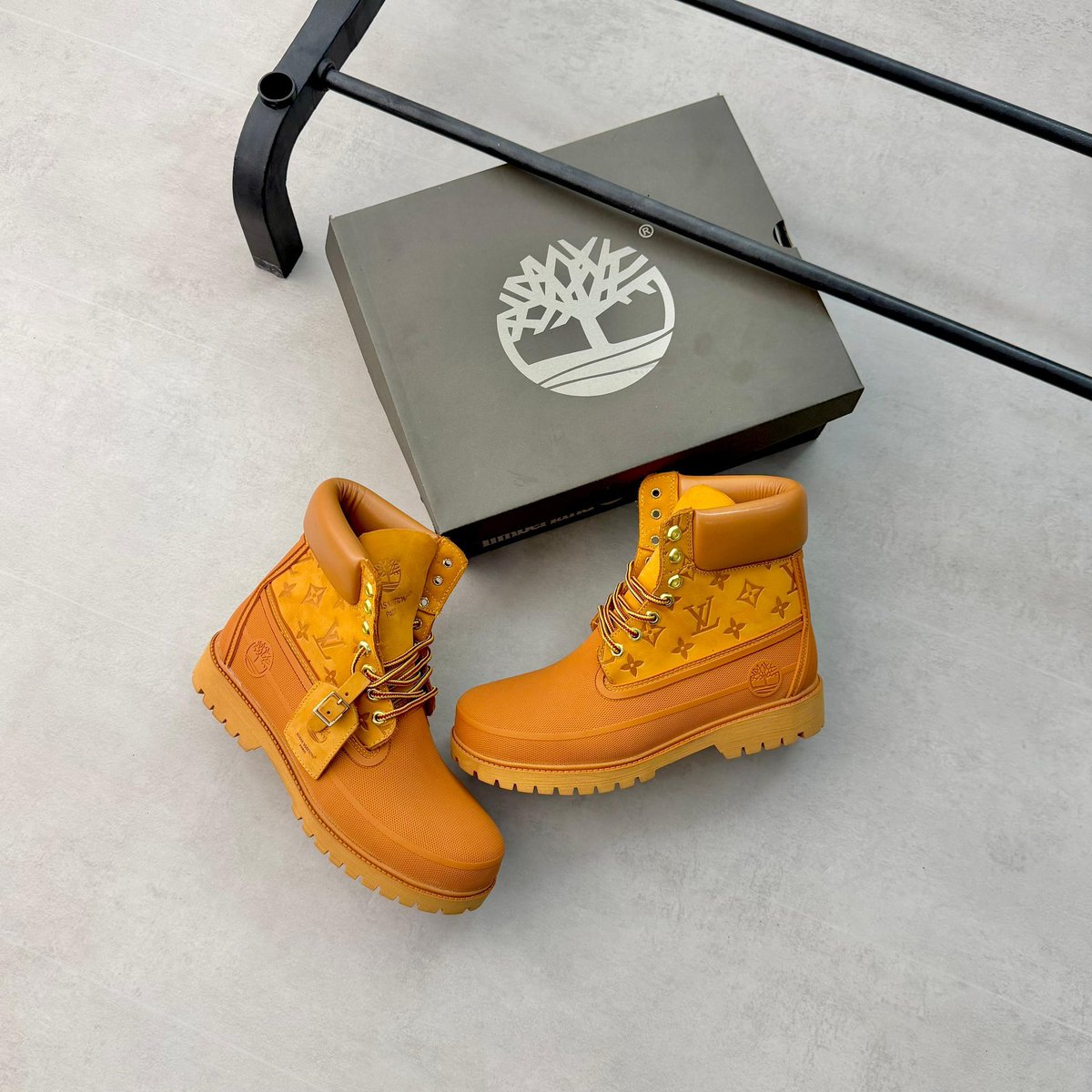A Y O | 👟🔌 tweet media