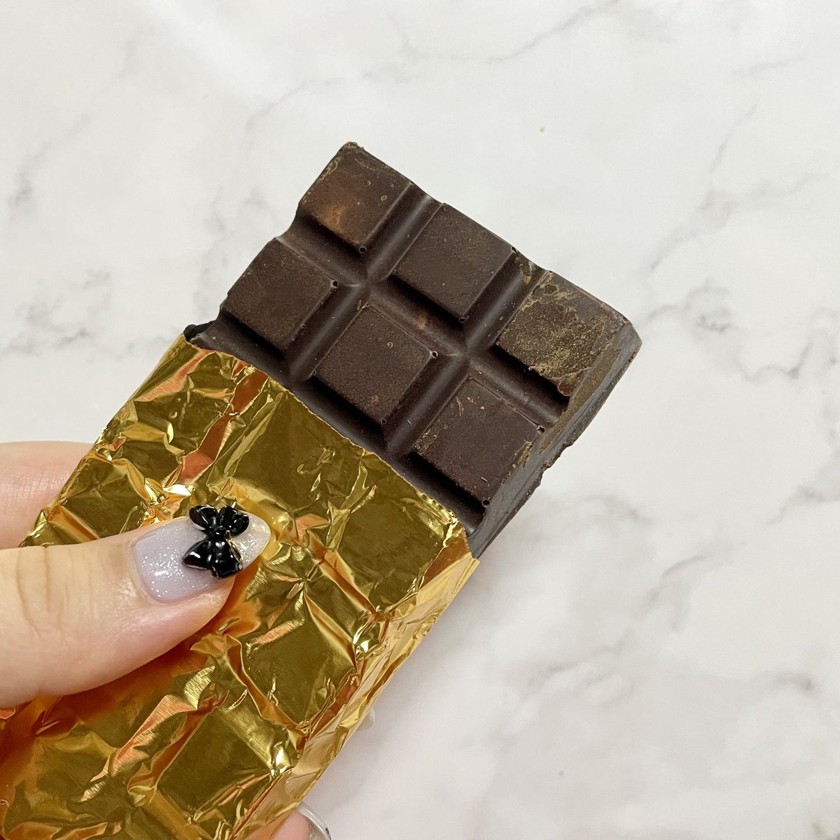 mnst_ts's tweet photo. ゼロ板チョコレート

糖質ゼロとは思えないほど本格的な味わいのチョコレート🍫
100％クーベルチュール規格で、口どけも香りも贅沢でした🤎
美味しさも体への配慮もどちらも大切にしたい時にぴったりです🥰

PR
#アルロース専門店 https://t.co/UPIX4hIl04