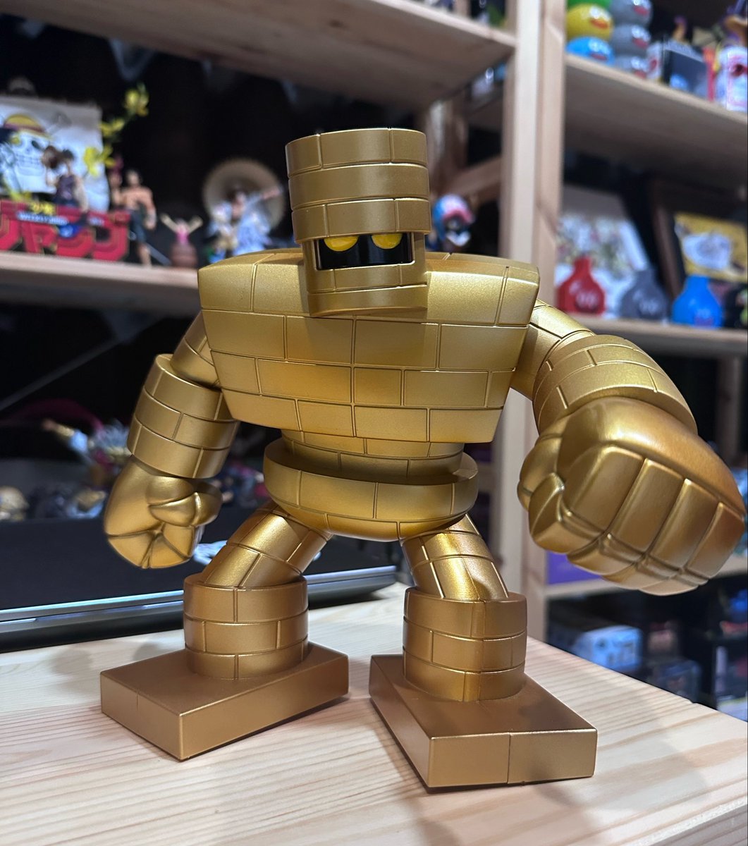 押し入れからゴールドマンのビックフィギュアがでてきた！ #ドラクエ