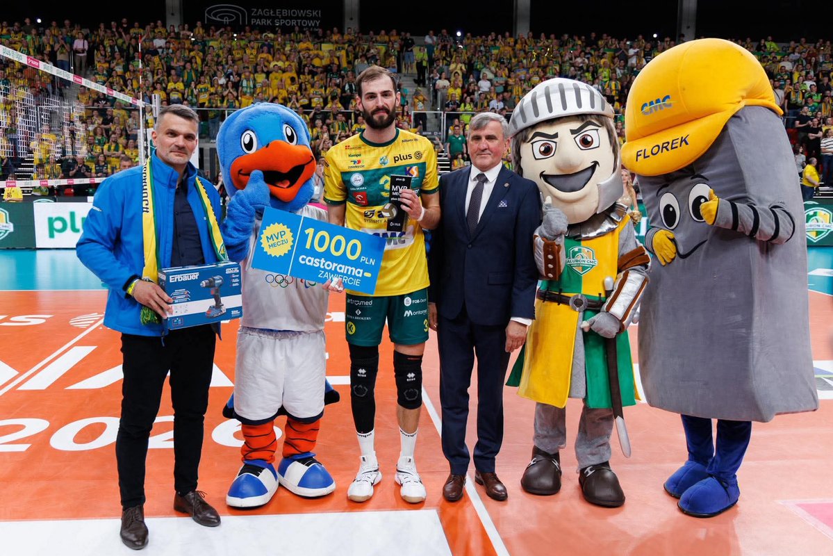 Aluron CMC Warta Zawiercie 🏐🇵🇱 tweet media
