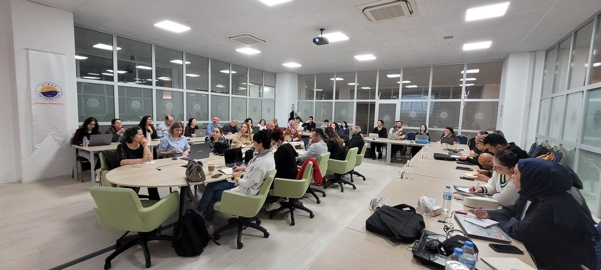 ardeksinop's tweet photo. SCI / SCIE Yayın Stratejileri Serisi-5 : “Sistematik Derleme Makalesi Yazımı: Yapı, Süreç ve Raporlama Eğitimi” gerçekleştirildi. https://t.co/1GQcuhEhFb