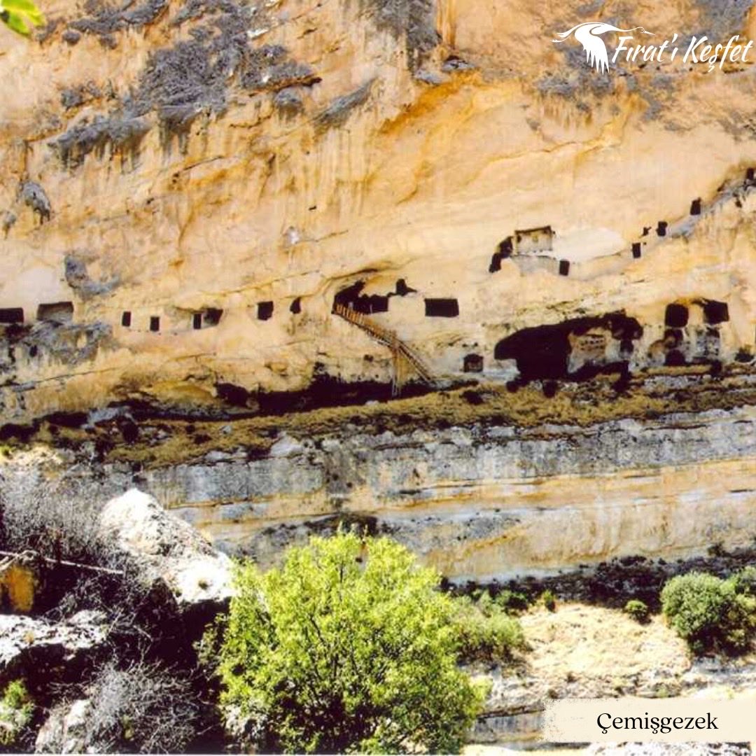 KesfetF's tweet photo. Tunceli; doğası, tarihi ve kendine özgü lezzetleriyle keşfetmeyi sevenler için bambaşka bir deneyim sunuyor. 🌿⛰️

#fıratıkeşfet #fıratturu #tunceli https://t.co/1hA3NZzVmO