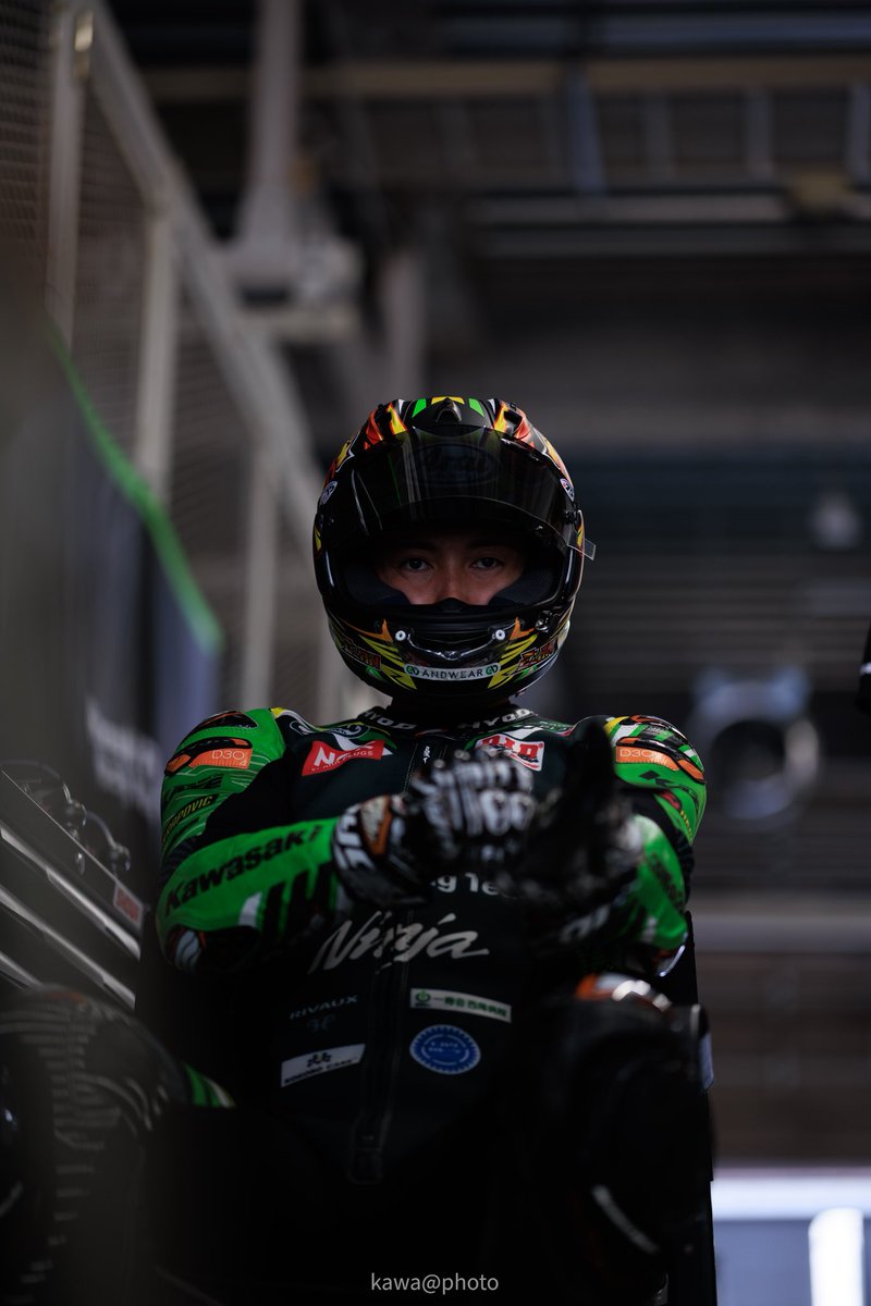 ryosukeiwato's tweet photo. 鈴鹿8耐 テスト無事終了！
⁡
これまでとは違い全日本シーズン中のテストとなり、チームとして設けたテスト項目に順守しました。
改善しないといけない事が沢山ありますが、取り組み続ける他ありません。自身のライディングにおいても改善していけるポイントがありそうです。
⁡
来週は全日本APテスト！
⁡
📸 @kawaphoto55