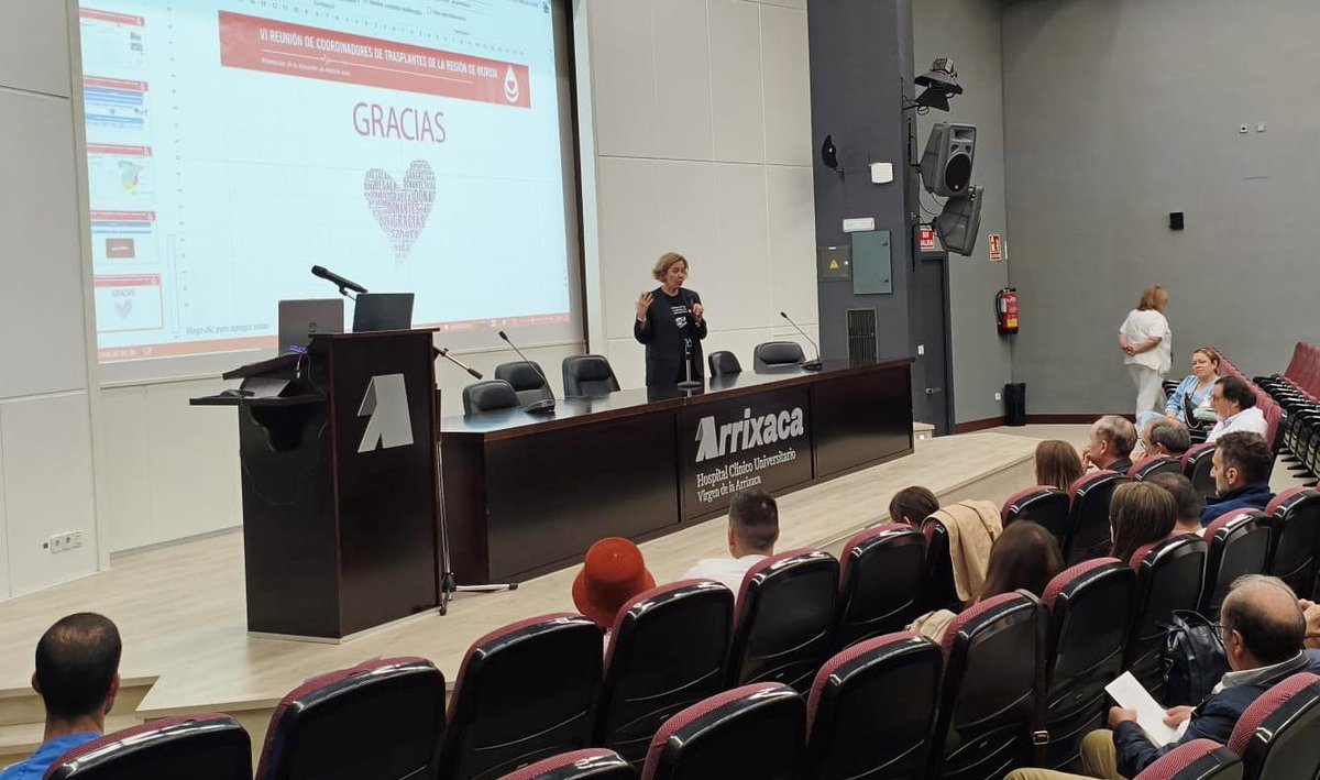 AreaUnoArrixaca's tweet photo. 6⃣ª Reunión de Coordinadores de Trasplantes de la Región de Murcia @Murciasalud 

🫱🏼Coordinar también es cuidar. La donación y el trasplante siguen siendo un ejemplo de trabajo en equipo y humanidad @ONT_esp, de muchos profesionales sanitarios.
Arriba Murcia 🫀🫁 https://t.co/8DJZT9HULG