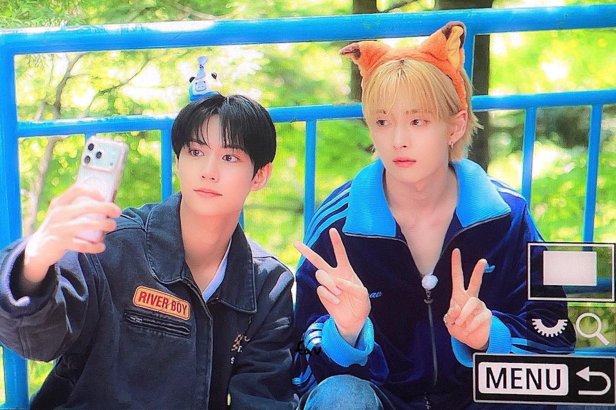 myfavsideof's tweet photo. 260513

#루네이트 #LUN8 #이안 #IAN #노성철 #타쿠마 https://t.co/2RMdxWbzf5
