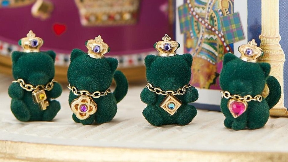 Fashion Press tweet media