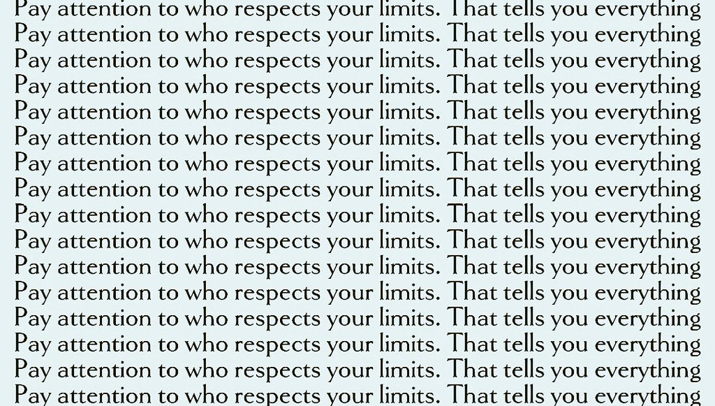 Mini Archillect tweet media