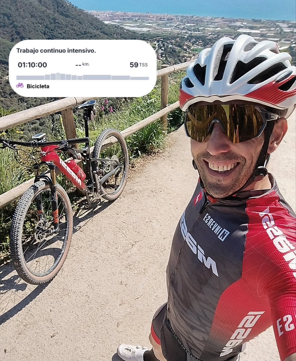 isranunez's tweet photo. Tienes poco tiempo?!?

Trabajo, familia, estudios, compromisos... sé precisamente de lo que hablas!!

Organizamos un planning de entrenamientos personalizados para aprovechar al máximo del tiempo que dispongas, amenos y variados!!

Contacta con por privado y mejoremos juntos 💪 https://t.co/Gwzvfhtjo6