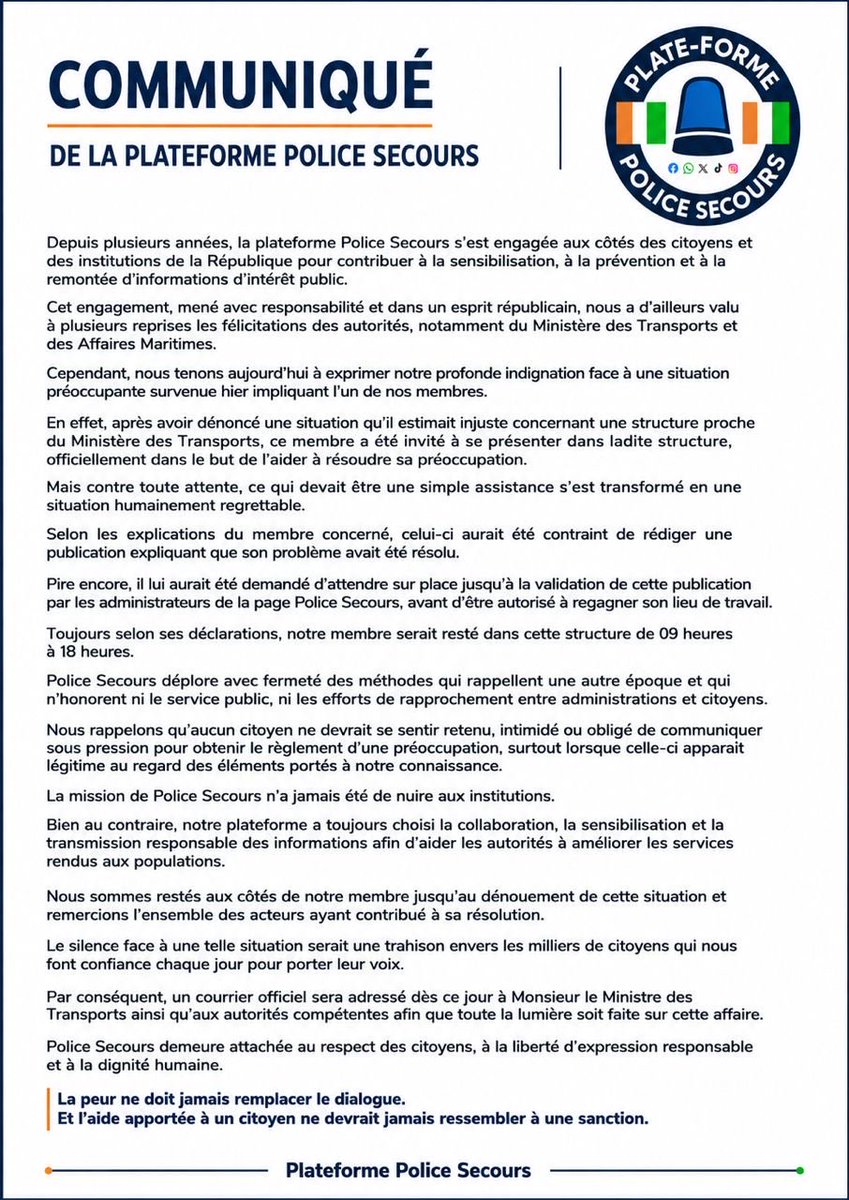 InoussEnParle's tweet photo. Ce que m'inspire ce communiqué : 

Il paraîtrait qu'il existe, quelque part entre les couloirs climatisés et les ventilateurs poussifs de certaines administrations, une g��ographie particulière du pouvoir. On y entre citoyen. On en sortirait — si l'on en croit certains récits — autrement.

Imaginons.

Un homme aurait eu l'audace tranquille de lever la main. Pas le poing — la main. Celle du citoyen ordinaire qui signale, qui interpelle à bon droit d'ailleurs. Cette main-là, dans d'autres latitudes, on la serre. On la remercie. On lui offre au moins le café de la considération républicaine.

Mais dans cette histoire qui ressemble tant à une histoire vraie, on lui aurait dit : "viens." Juste "viens." Avec ce ton qui n'invite pas mais qui convoque. Le ton de ceux qui ont derrière eux le poids des murs épais, des tampons officiels et du temps administratif.

Il serait venu, les mains vides et l'espoir plein.

De neuf heures à dix-huit heures.

Laissez ce chiffre résonner. Le temps d'une journée de travail complète — non pas à négocier, mais à attendre que quelque chose soit publié sous sa signature, avant qu'on daigne lui rendre sa liberté d'aller et venir.

Si cela s'est passé ainsi — et nous restons au conditionnel, nous restons dans le domaine du "il semblerait que" — alors ce serait moins une convocation administrative qu'une leçon silencieuse sur la géographie du possible : "voilà jusqu'où tu peux aller. Voilà où commence notre espace à nous."

Si une administration convoque un citoyen après qu'il a exprimé une insatisfaction légitime, et que cette convocation se transforme — selon les dires — en une présence contrainte de neuf heures, ponctuée d'une obligation de publication publique comme condition de libération, alors ce ne serait plus tout à fait une réunion de règlement amiable. Ce serait quelque chose d'autre. Quelque chose qui aurait un nom dans les manuels de droit. Plusieurs noms, même.

Nous n'emploierons aucun de ces noms.

Nous préférons la question, cette question pratique est simple :

Si demain une structure proche d'un ministère vous invite à venir discuter de votre signalement citoyen — "venez. Mais venez avec votre avocat."

Non par défiance pathologique. Mais parce que sa présence rappelle à toutes les parties que ce qui se passe dans cette salle a un cadre, des règles, et des conséquences juridiques symétriques. Parce que neuf heures, avec un avocat à côté de soi, c'est une durée qui se documente et qui s'interroge à voix haute.

Il se pourrait que cet épisode soit une exception, une maladresse isolée peut-être. Mais même les exceptions méritent d'être interrogées. C'est précisément dans les exceptions non nommées que se logent, avec le temps, les habitudes.

Et les habitudes, elles, ne restent jamais au conditionnel.

La peur ne doit jamais remplacer le dialogue, dit le communiqué de @PSecours225.
Nous ajoutons, modestement : et le dialogue ne devrait jamais ressembler à une détention.
— Au conditionnel. Toujours au conditionnel.

#InoussEnParle #KassaBiaKassa