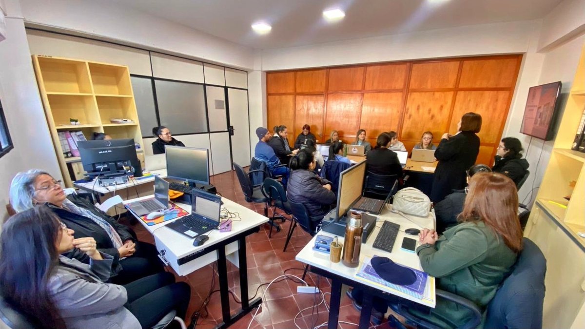 Universidad Nacional de Pilar tweet media