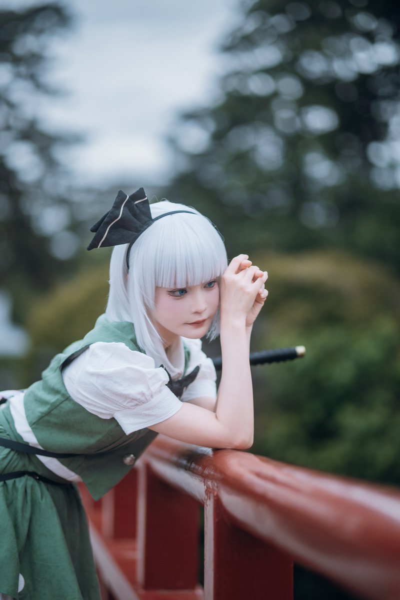 スメ子 tweet media