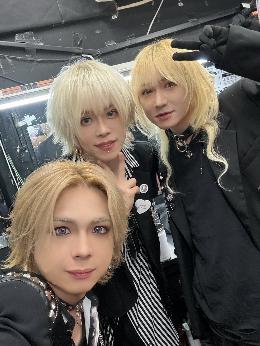 彩雨｜摩天楼オペラ tweet media