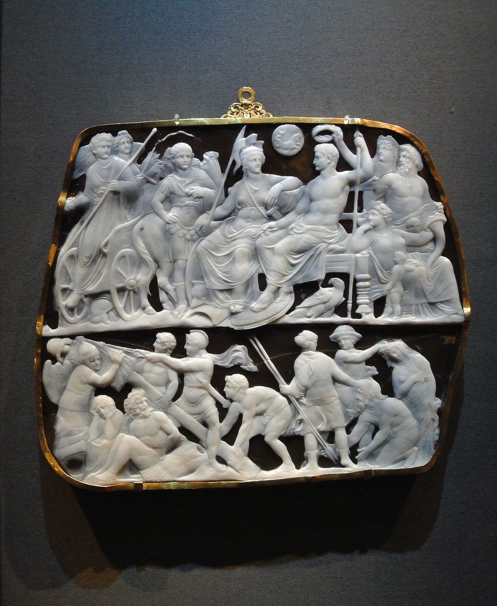 Ancient Rome Live tweet media
