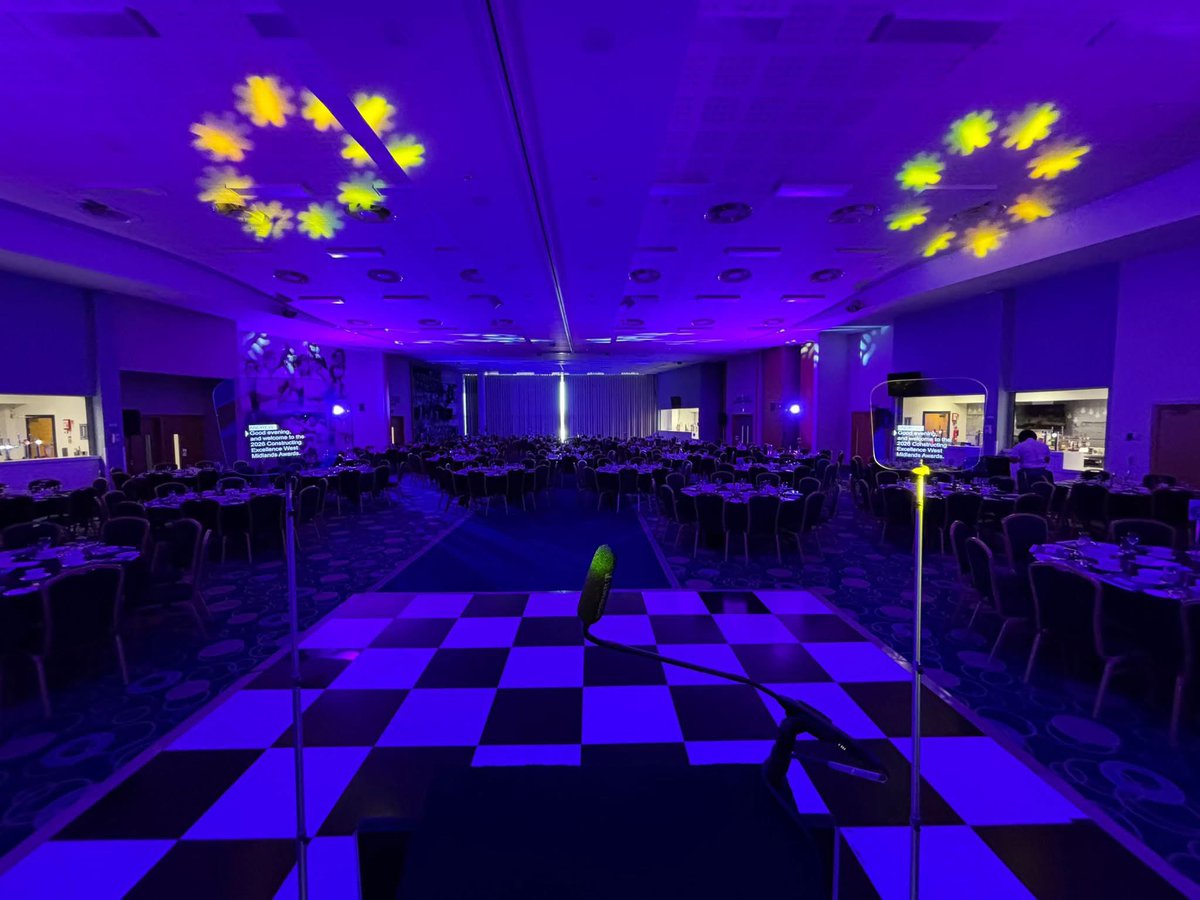 BigPurplePro's tweet photo. Another team returning from Birmingham from another awards evening where we supplied Audio Visual and Autocue! #eventprofs #liveevents #audiovisual #awards #autocue https://t.co/dejhifR9Ha