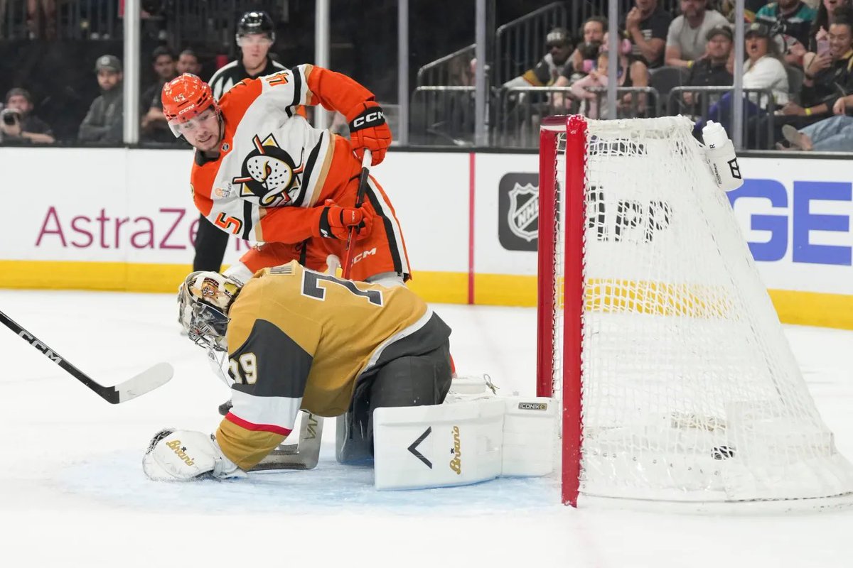 DucksNPucks 🦆🏒 tweet media
