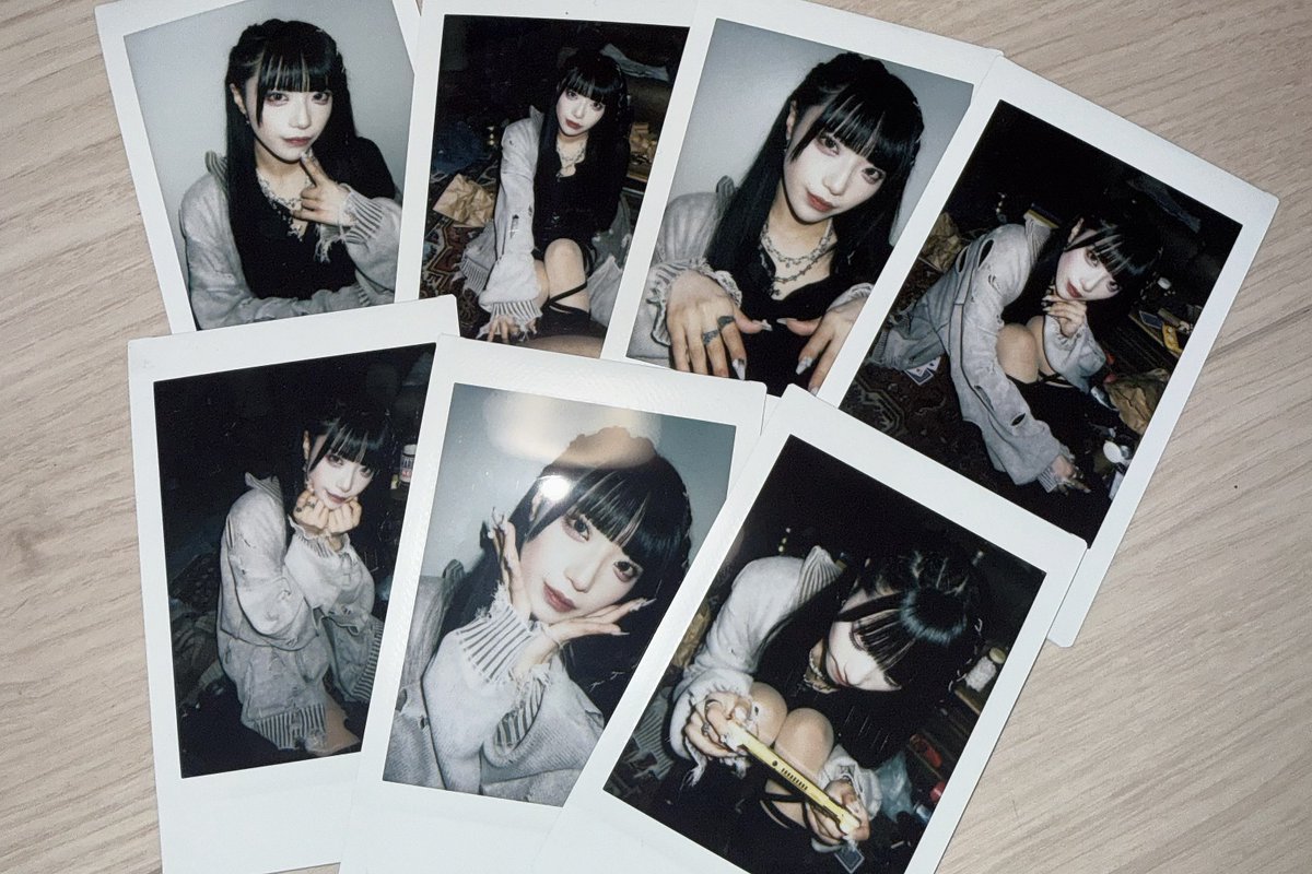 kanau_Ill's tweet photo. まだラクガキしてないけどこんな感じ！です( ᴖ⩊ᴖ )♡ 背景ありのやつちょうかわいいの！白背景のにラクガキします🎶みんな買ってね〜 https://t.co/9HepfZMKN9
