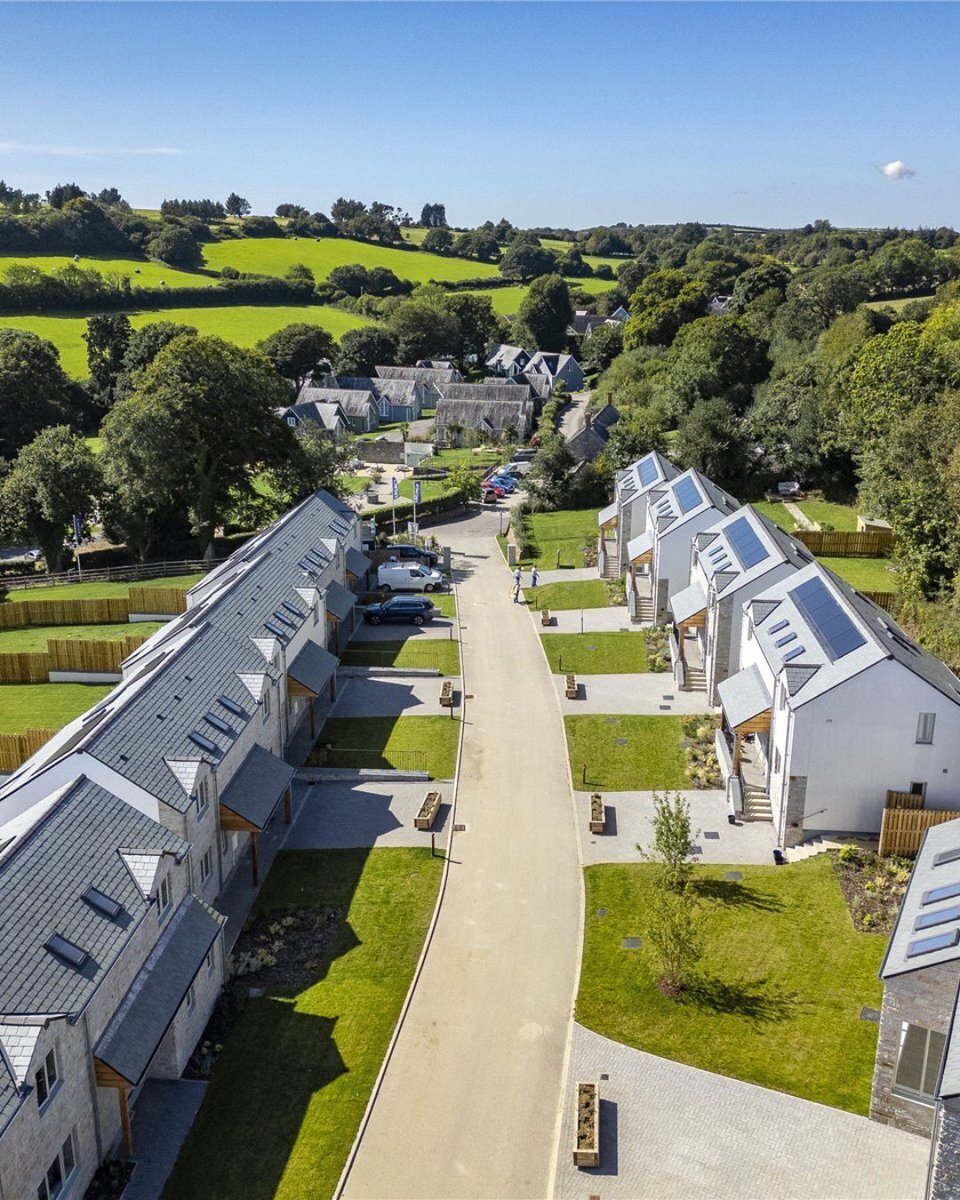 JS_Cornwall's tweet photo. #PentewanValley #Cornwall
Guide price £549,950

Plot 12, Kingswood - an elegant home in the beautiful Pentewan Valley, thoughtfully shaped for everyday comfort, connection and family life.

https://t.co/5sBD8jqHeZ

#newbuild #newhome #newhomesforsale #cornwall #jacksonstops https://t.co/y0foIL24eQ