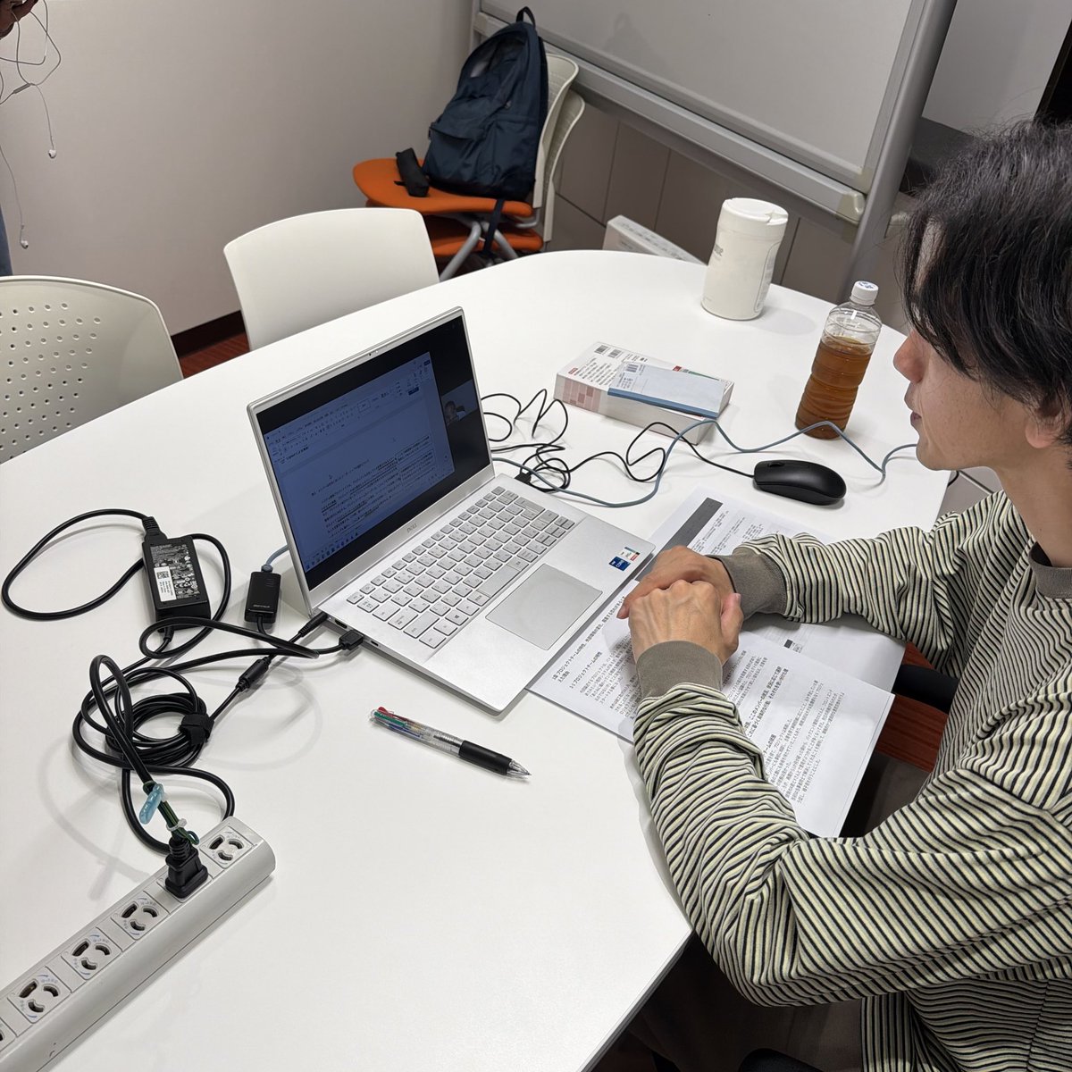 ymd_gon's tweet photo. 本日は元 #南葛SC 下平さんの情報処理技術者試験の勉強会でした！
そして、試験実施時期の関係もあり、ターゲット試験を応用情報技術者からプロジェクトマネージャに変更！
高度区分を目指します！
今日は科目B-2試験（旧午後II）の論述問題についての講座を実施しました！

#プロジェクトマネージャ https://t.co/s5jJvWaM18