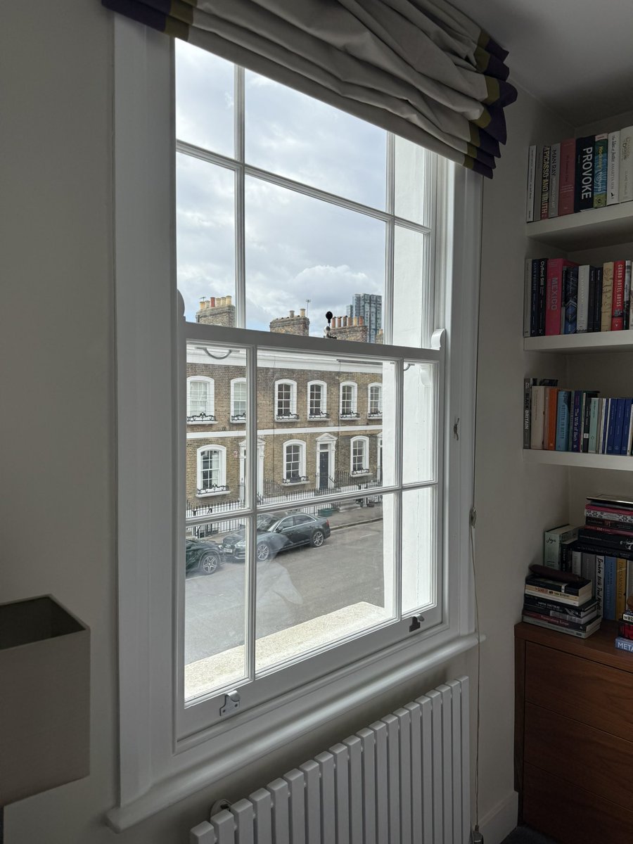 Barnsbury Joinery tweet media