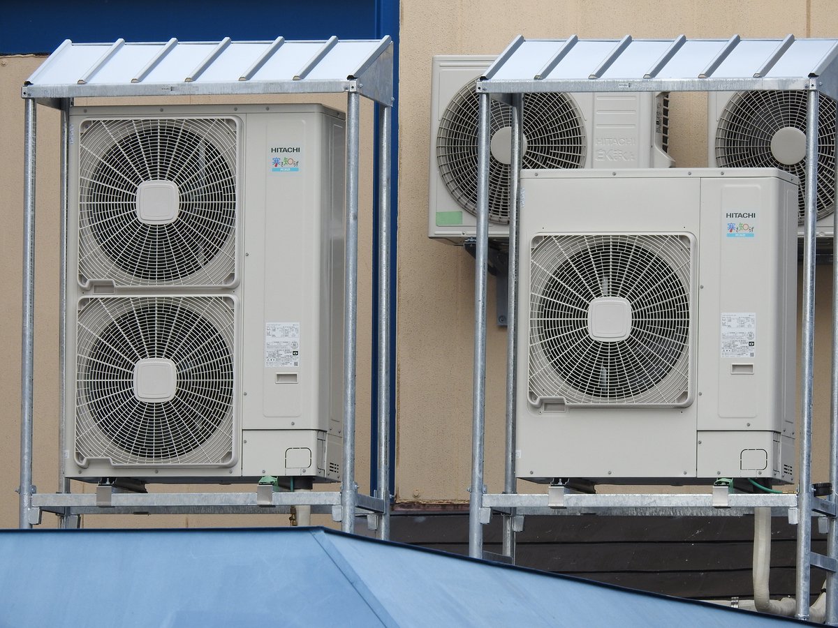 室外機