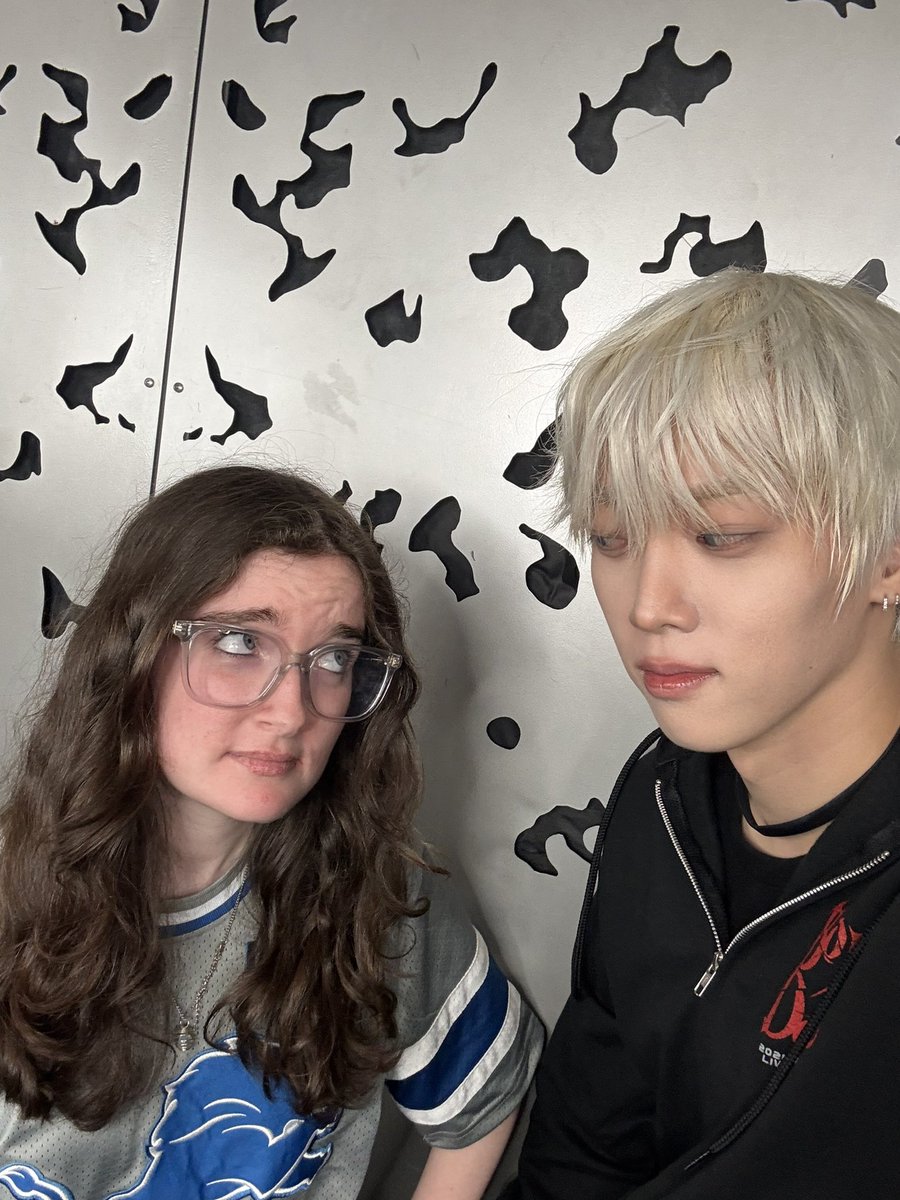 abby⁷ 𖧵 misses ampers :( 🐈‍⬛🍂 tweet media