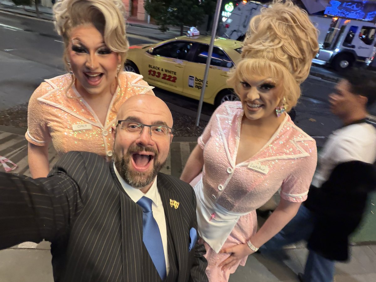 johnxactor's tweet photo. @WaitressAU https://t.co/4BGKx7pZYs