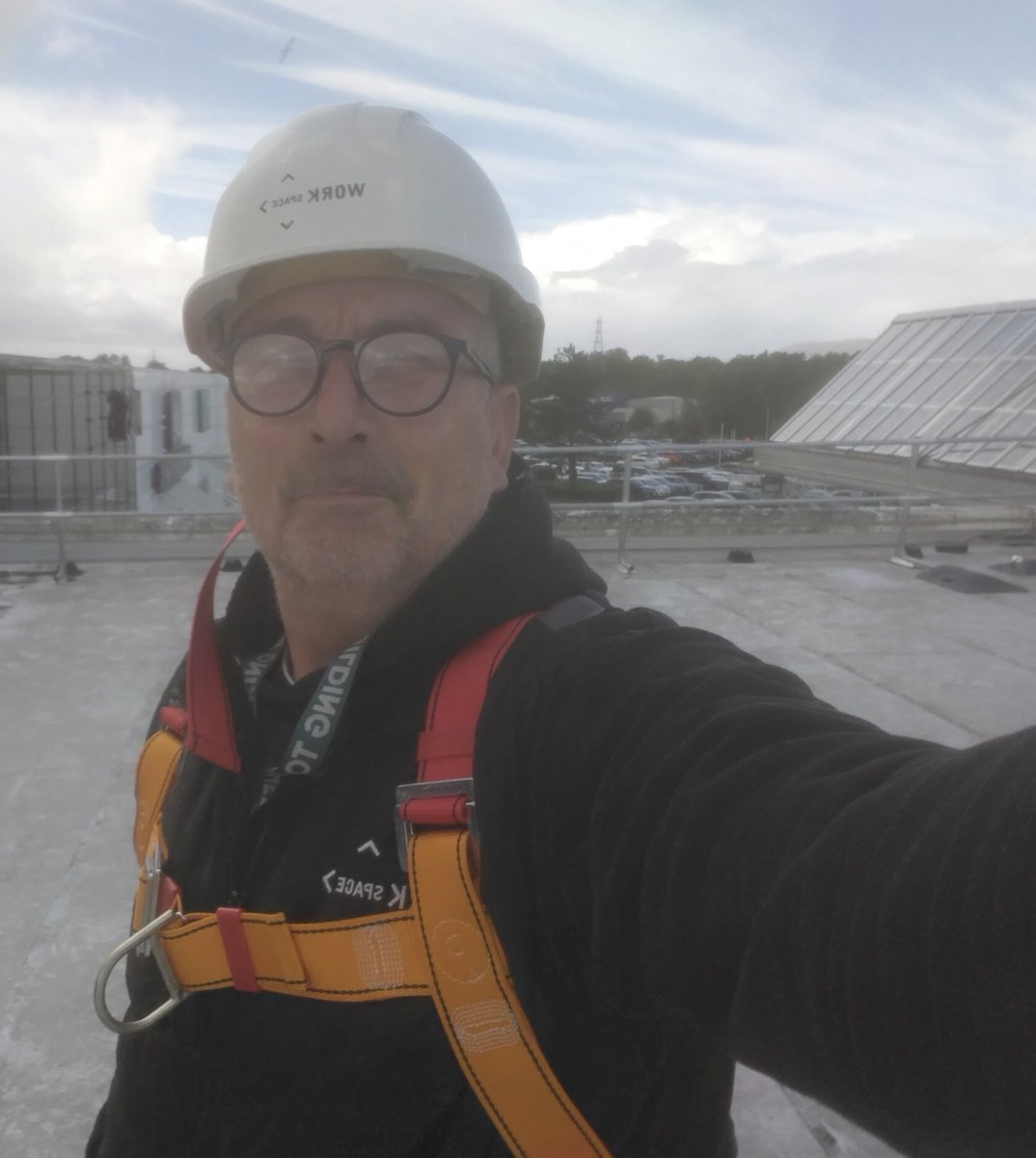 McLH_Workspace's tweet photo. It takes a TEAM! 

Today, our engineers across the UK &amp; Ireland are responding to live service requests, delivering planned maintenance and carrying out critical safety checks to keep buildings safe, reliable and performing. 

#BuildFitCare #WorldFMDay https://t.co/JjKxNzhkjz