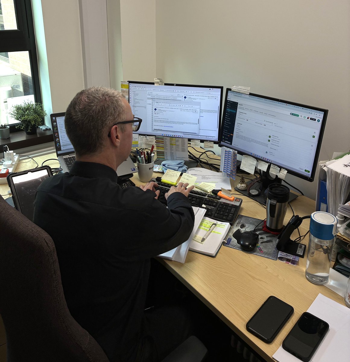 McLH_Workspace's tweet photo. It takes a TEAM! 

Today, our engineers across the UK &amp; Ireland are responding to live service requests, delivering planned maintenance and carrying out critical safety checks to keep buildings safe, reliable and performing. 

#BuildFitCare #WorldFMDay https://t.co/JjKxNzhkjz