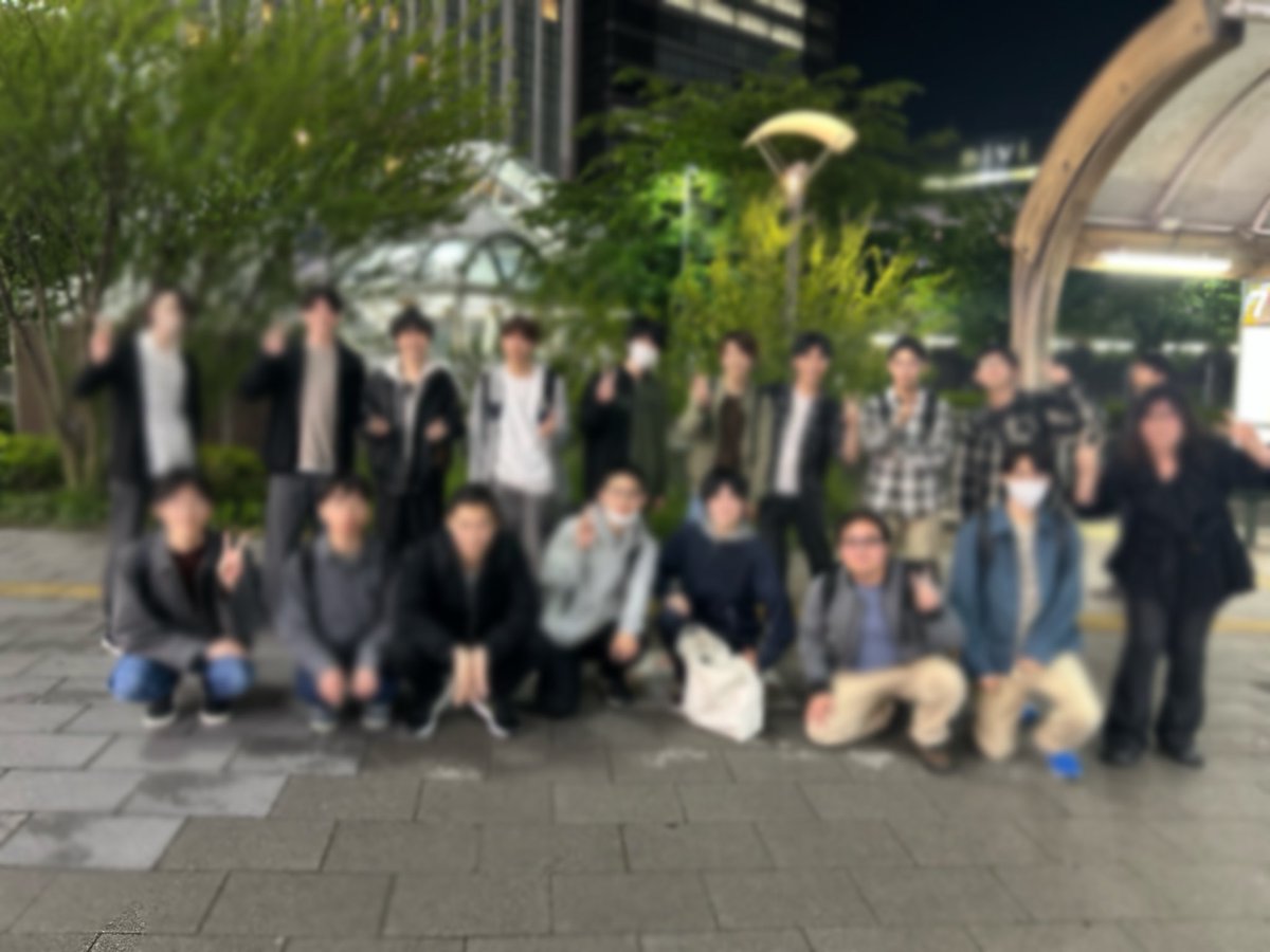 tohtech_poke's tweet photo. 新入生歓迎会でした！
このサークル、実は過半数が未成年なんです😎(もちろん先輩達しかお酒飲んでないですよ？？)

今年いっぱい新入部員が来てくれて嬉しかったなぁ、、これからもサークルとしていっぱい盛り上げていこうね💪

みんな友達になれたかな？ https://t.co/ySikCSzbwZ