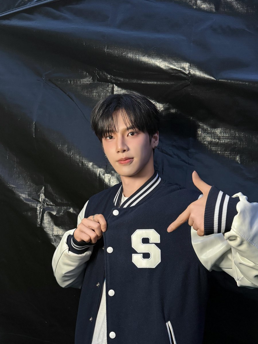 새벽별⚝ tweet media